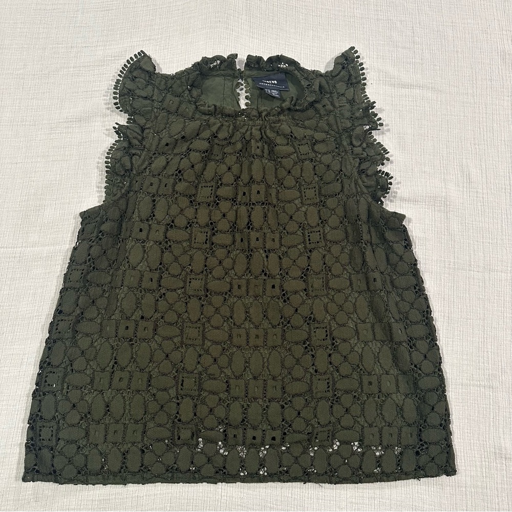 Maeve by Anthropologie Dark/Forest Green Lace Sleeveless Top • Size 8 Petite